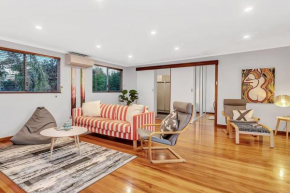 'Harmony Lodge' A Cheerful Beachside Refresh